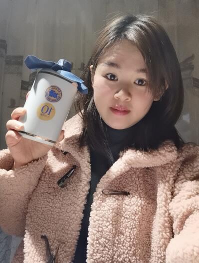 云集美食团团长袁丽娟